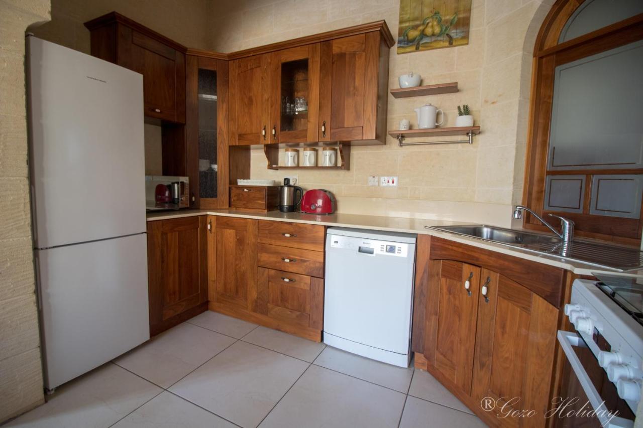 Hotel Mandolina Casa Għarb Esterno foto