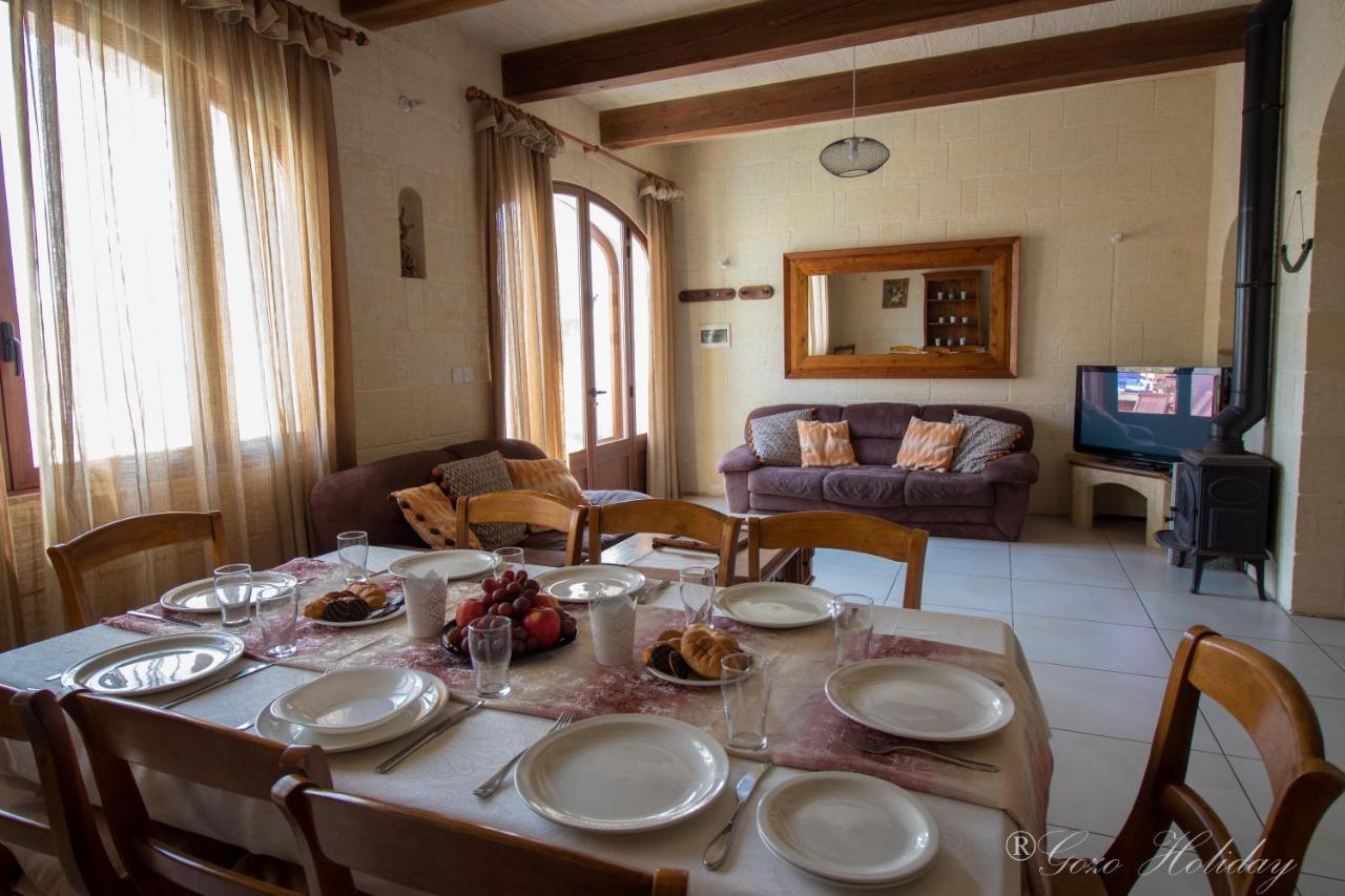 Hotel Mandolina Casa Għarb Esterno foto